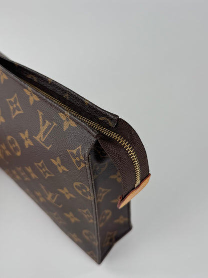 Louis Vuitton Toiletry Pouch 26
