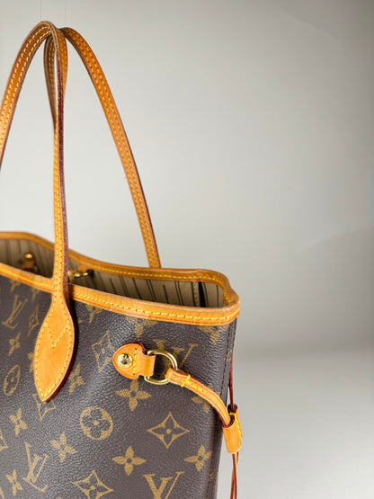 Louis Vuitton Neverfull PM