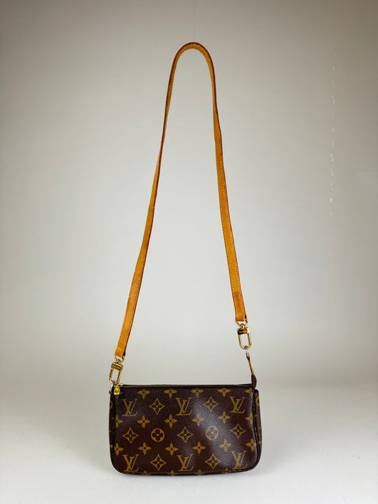 Louis Vuitton Pochette Accessories