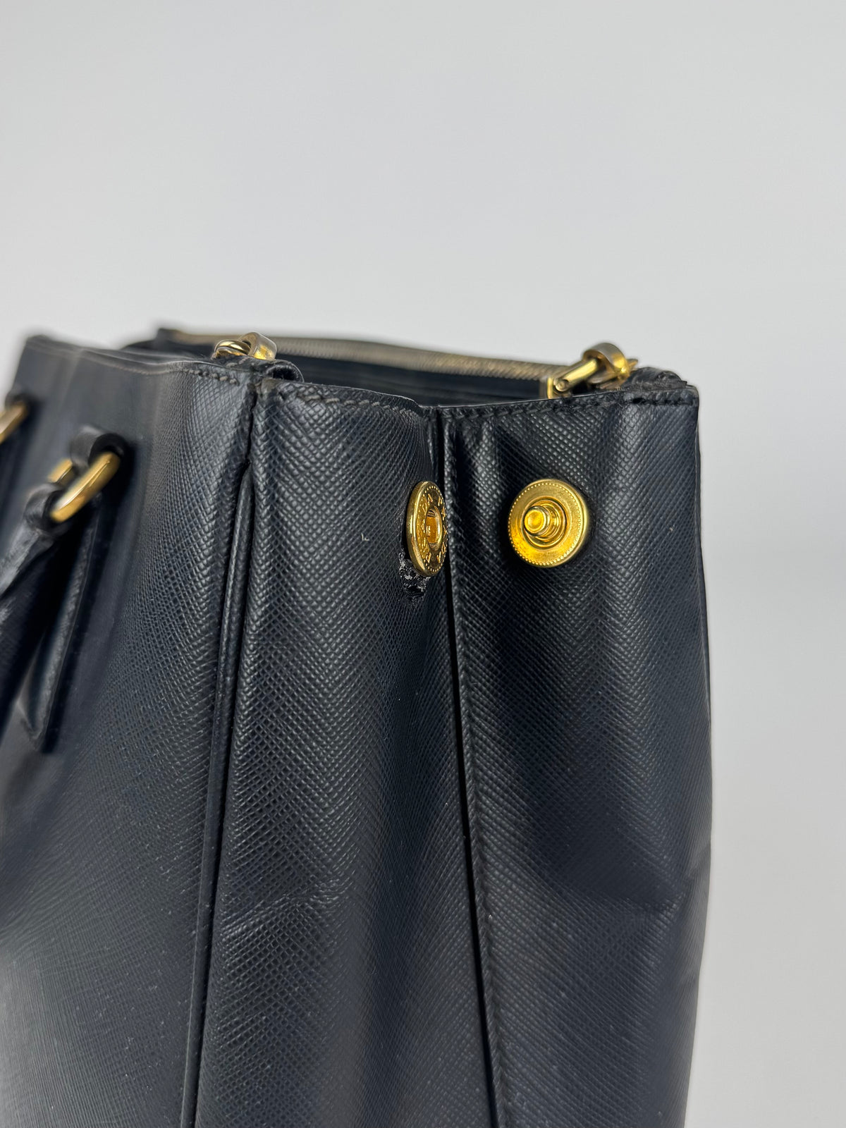 Prada Galleria Medium