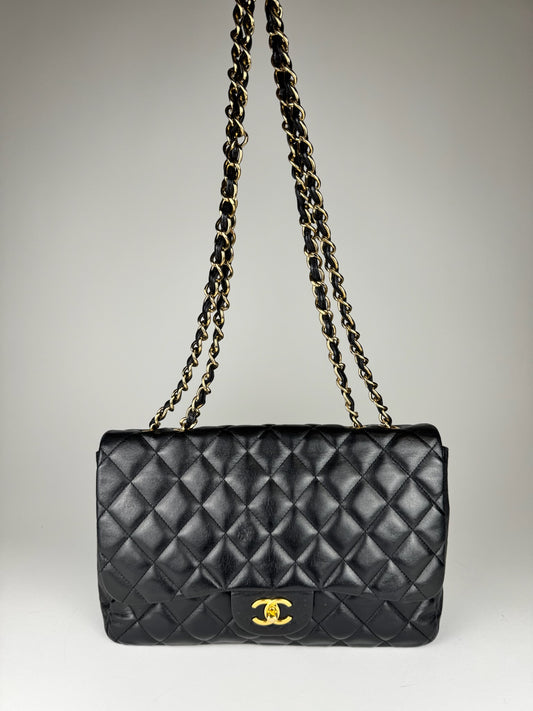 Chanel Timeless Classique medium