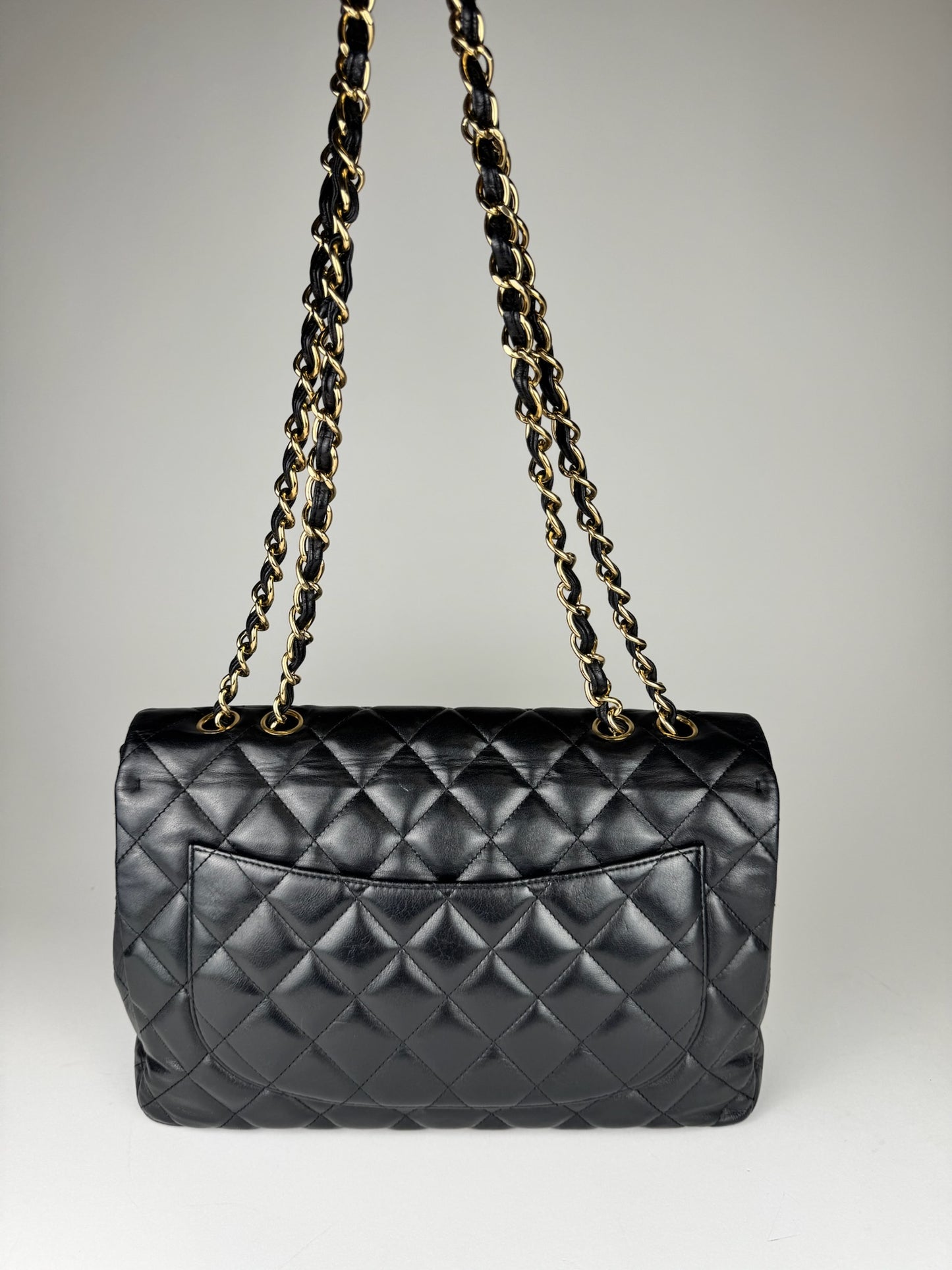 Chanel Timeless Classique medium