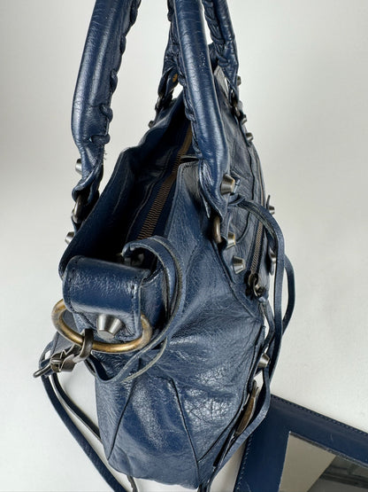 Balenciaga City First