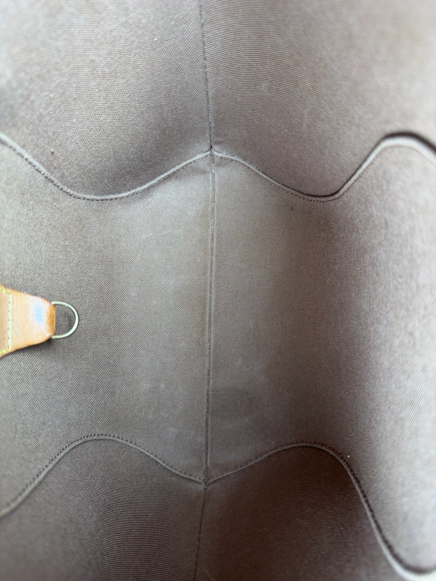 Louis Vuitton Ellipse PM