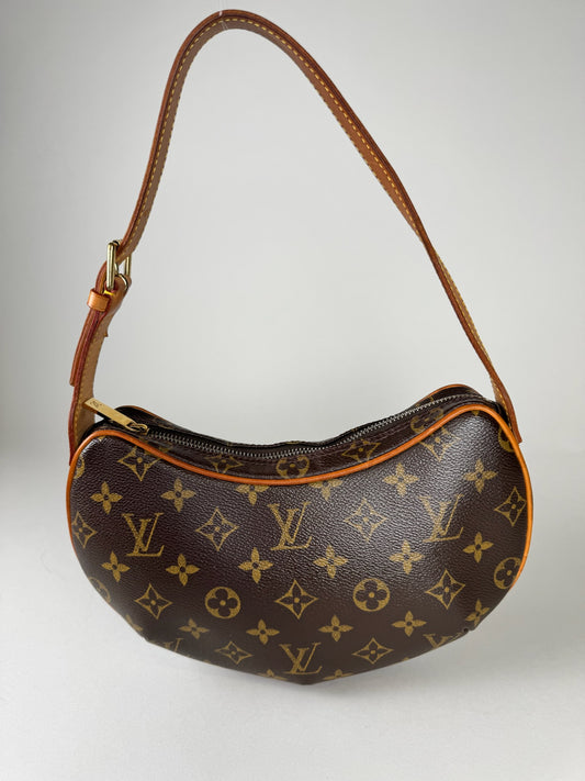 Louis Vuitton Croissant