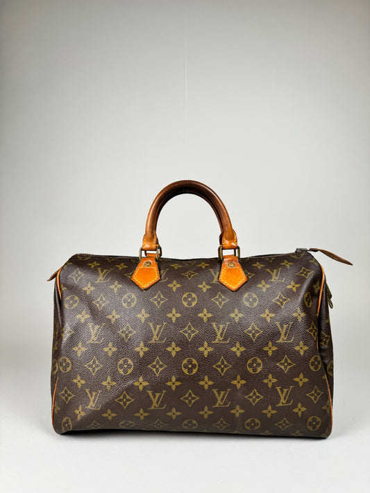 Louis Vuitton Speedy 35