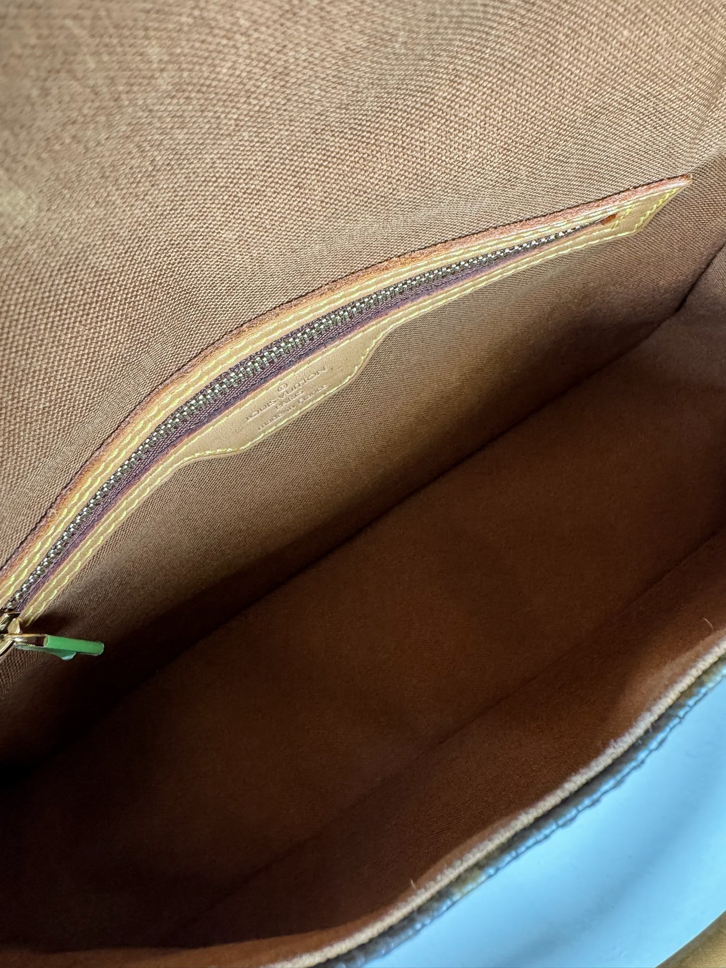 Louis Vuitton Mini Looping