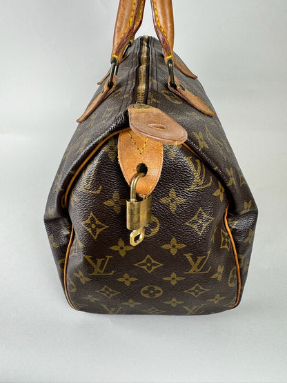 Louis Vuitton Speedy 30