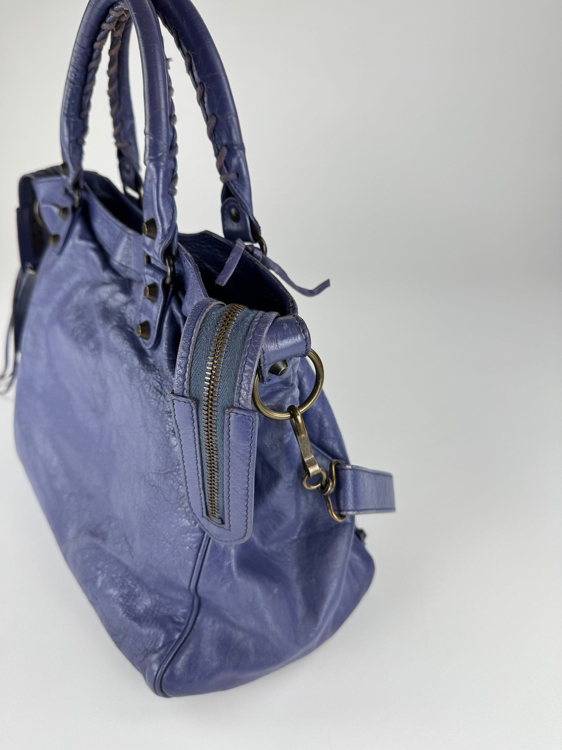 Balenciaga - respace.studio