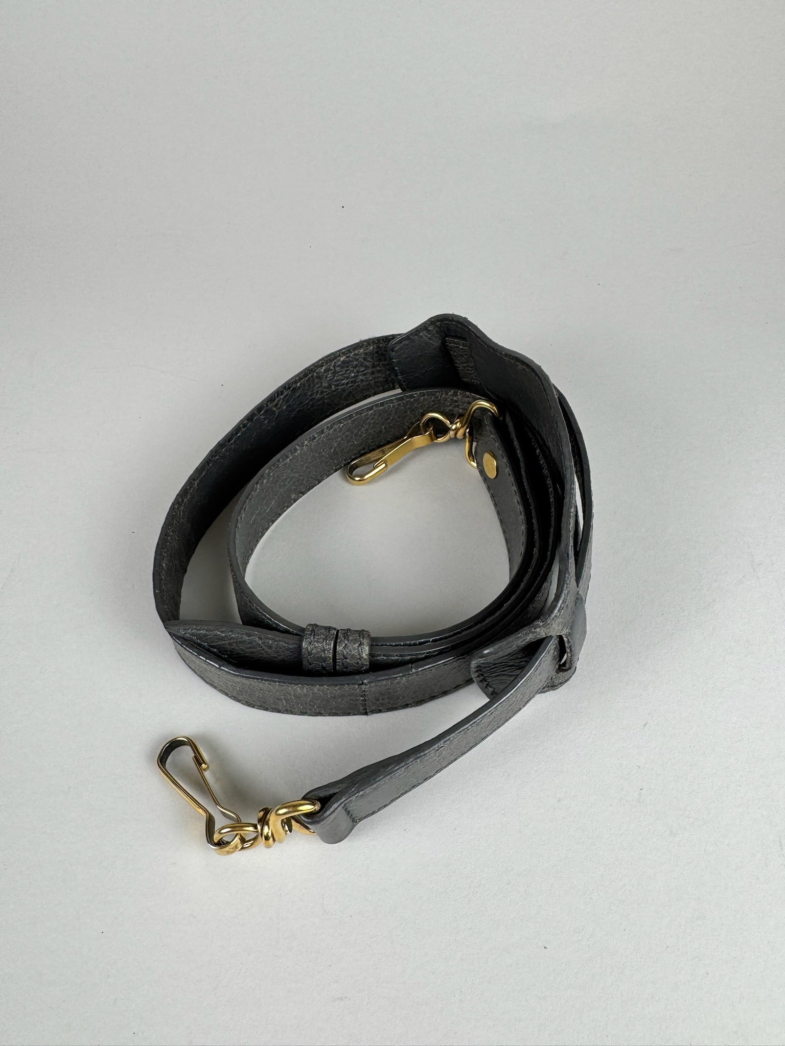 Balenciaga Bucket - respace.studio