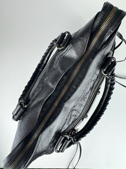 Balenciaga City - respace.studio