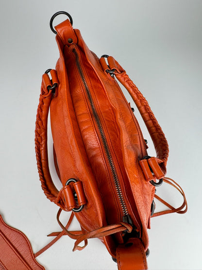 Balenciaga City First - respace.studio