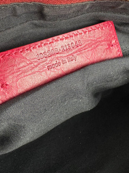 Balenciaga City First - respace.studio