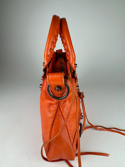 Balenciaga City First - respace.studio