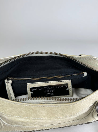 Balenciaga City First - respace.studio