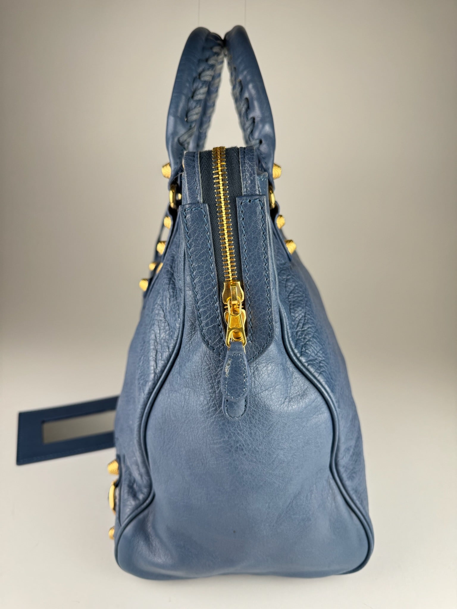 Balenciaga City Giant - respace.studio