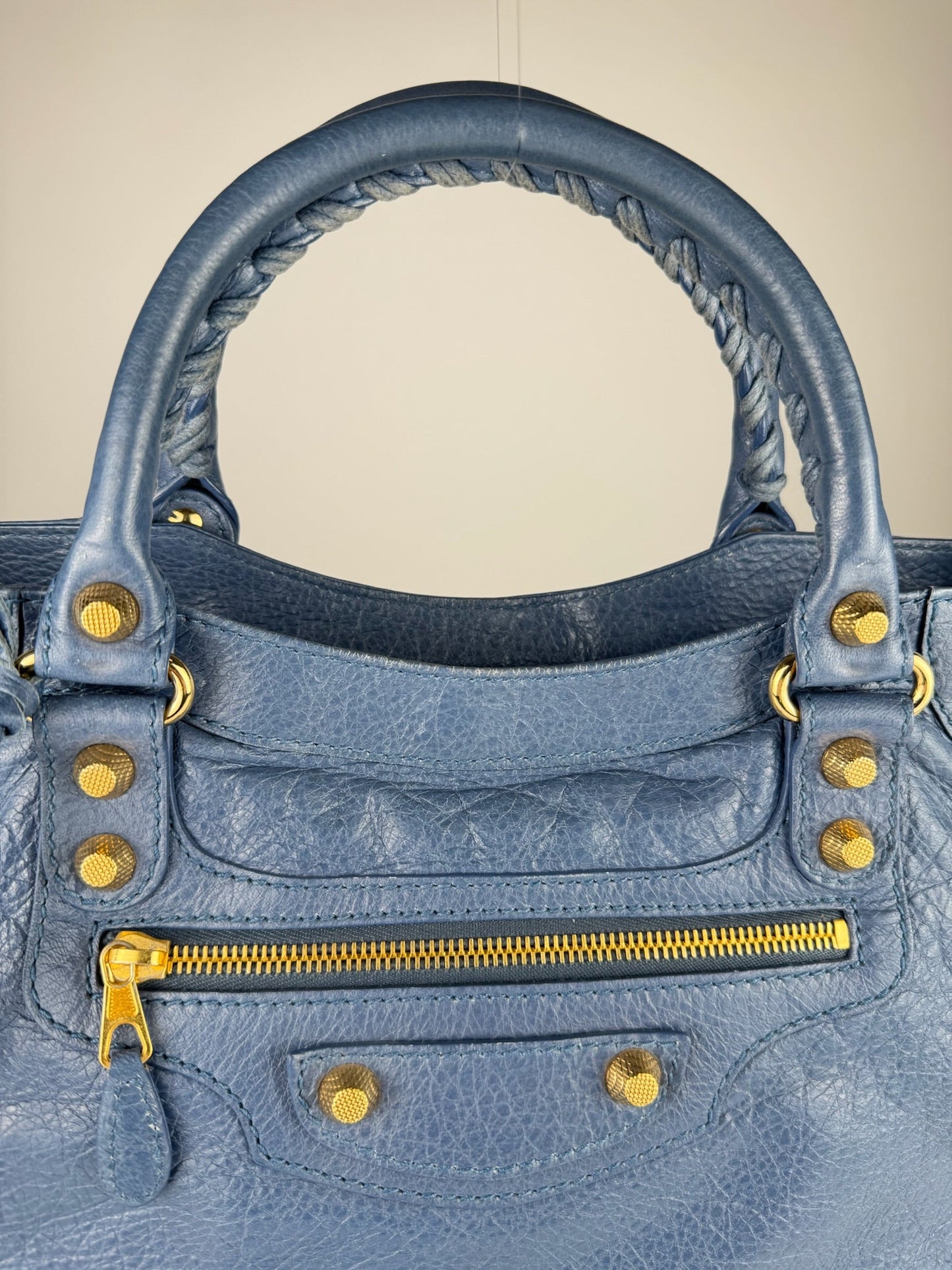 Balenciaga City Giant - respace.studio