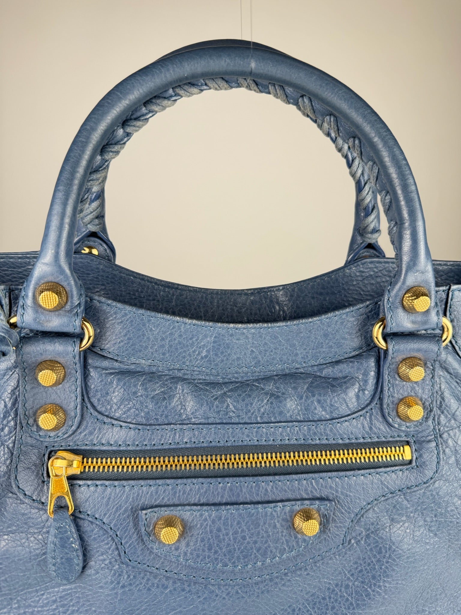 Balenciaga City Giant - respace.studio