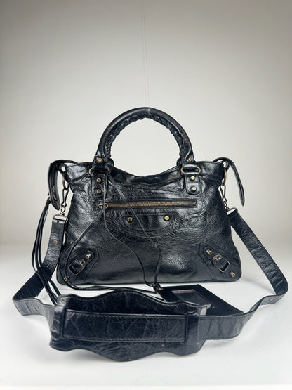 Balenciaga City Medium - respace.studio