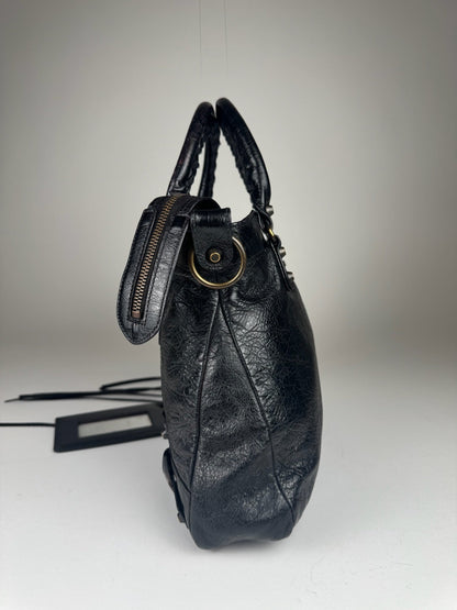 Balenciaga City Medium - respace.studio