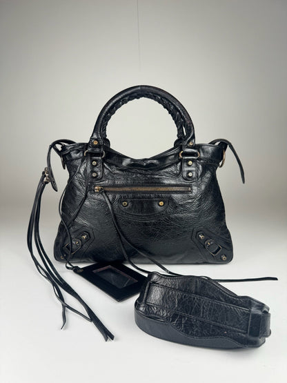 Balenciaga City Medium - respace.studio