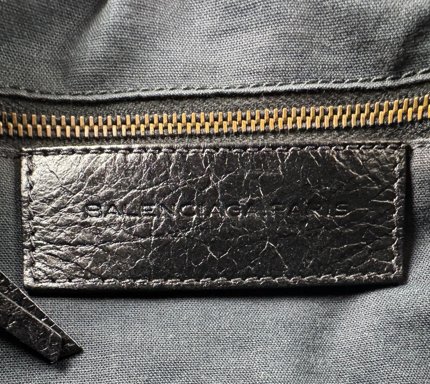 Balenciaga City Medium - respace.studio