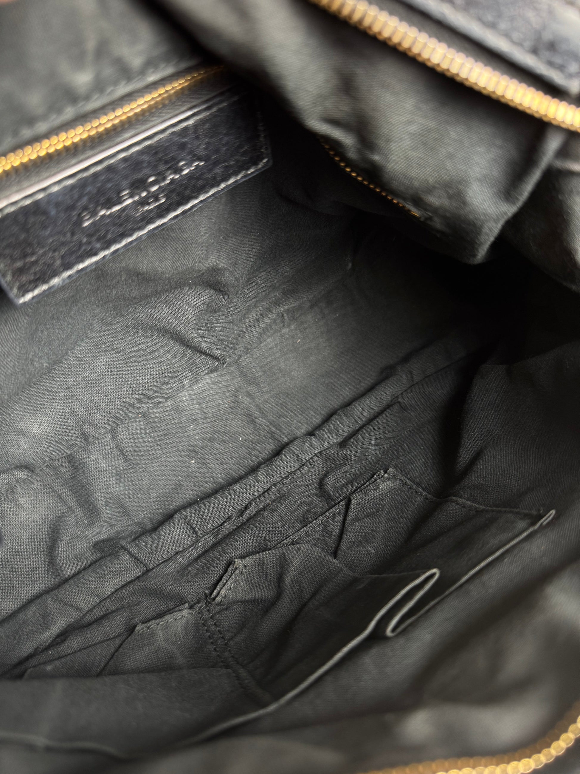 Balenciaga City Medium - respace.studio