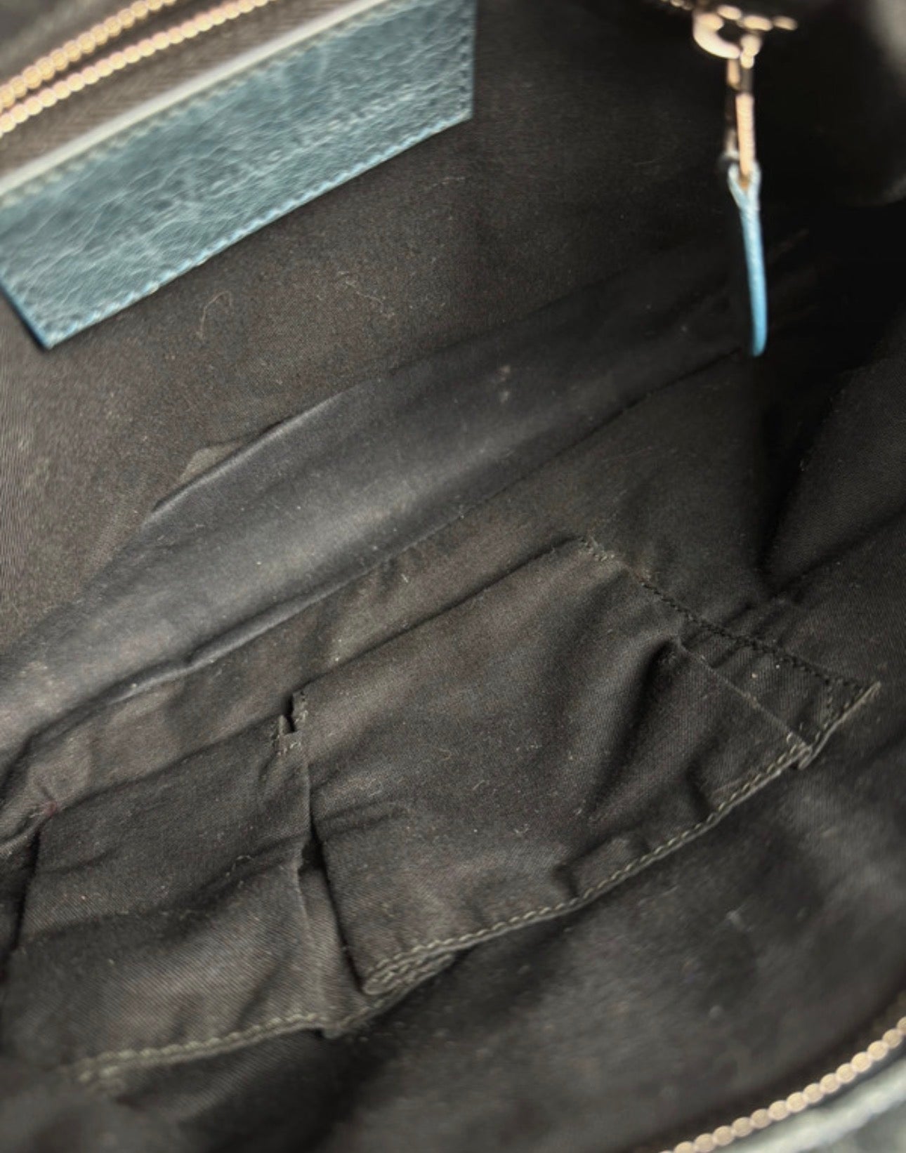 Balenciaga City Medium - respace.studio