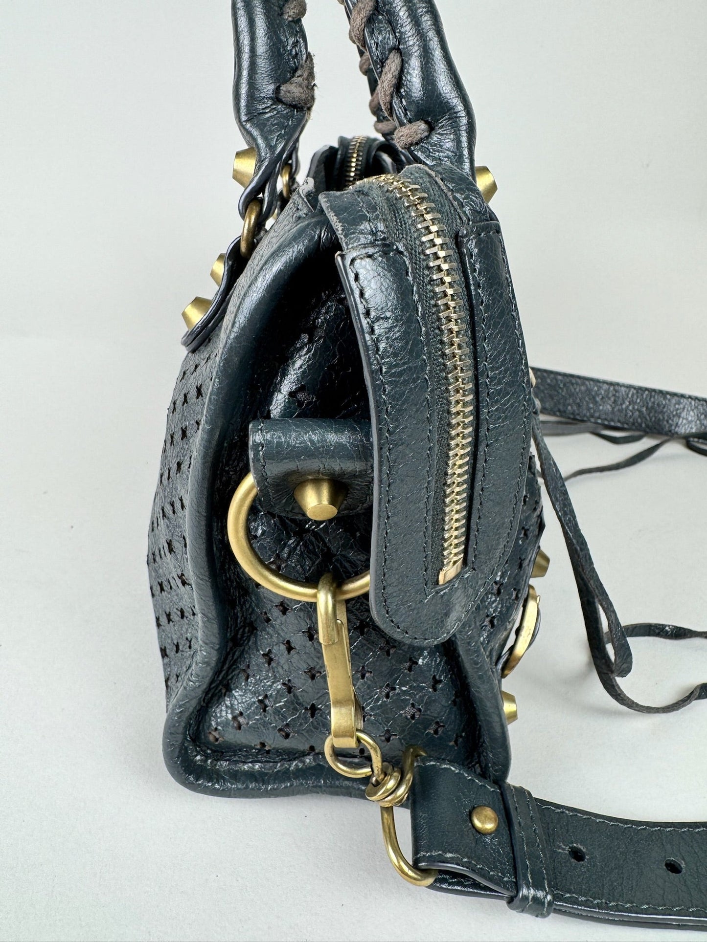 Balenciaga Mini City - respace.studio