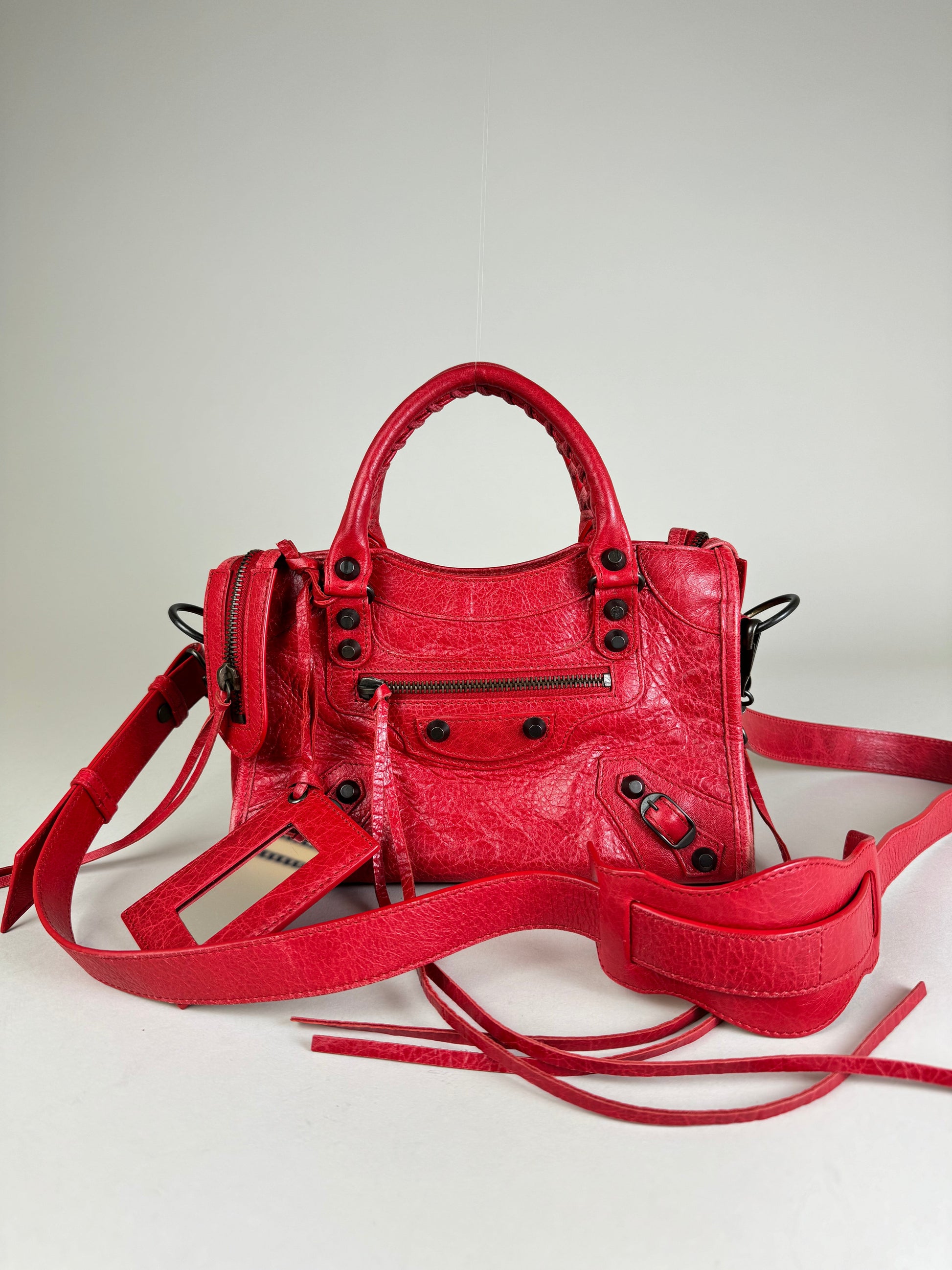Balenciaga Mini City - respace.studio