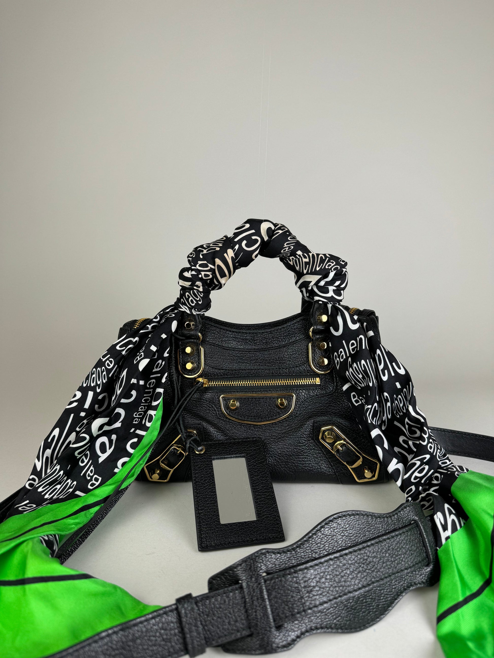 Balenciaga Mini City - respace.studio