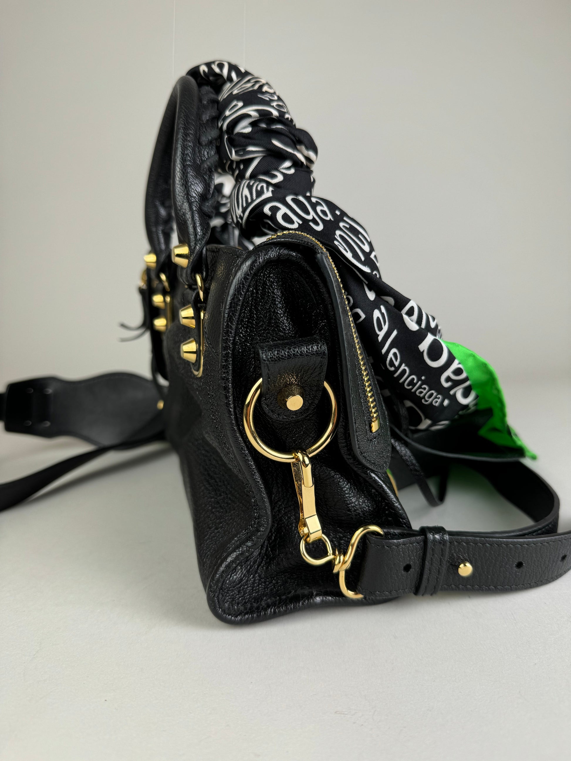 Balenciaga Mini City - respace.studio