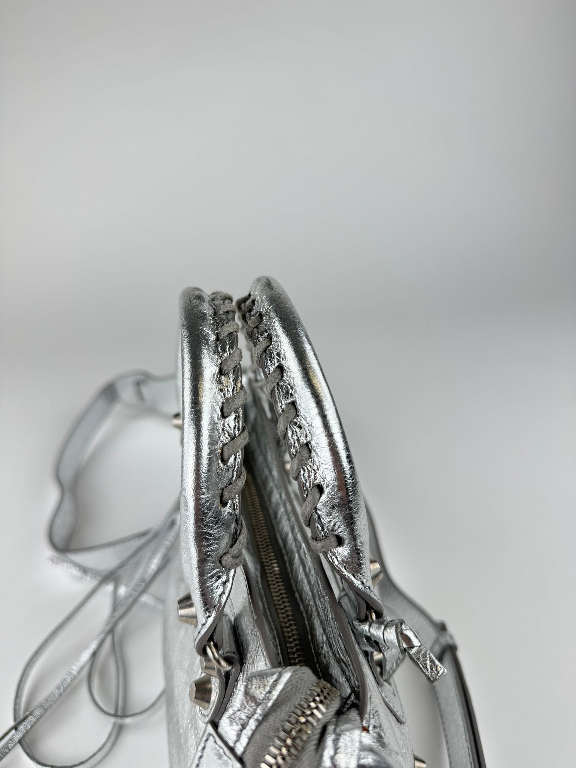 Balenciaga Mini City - respace.studio