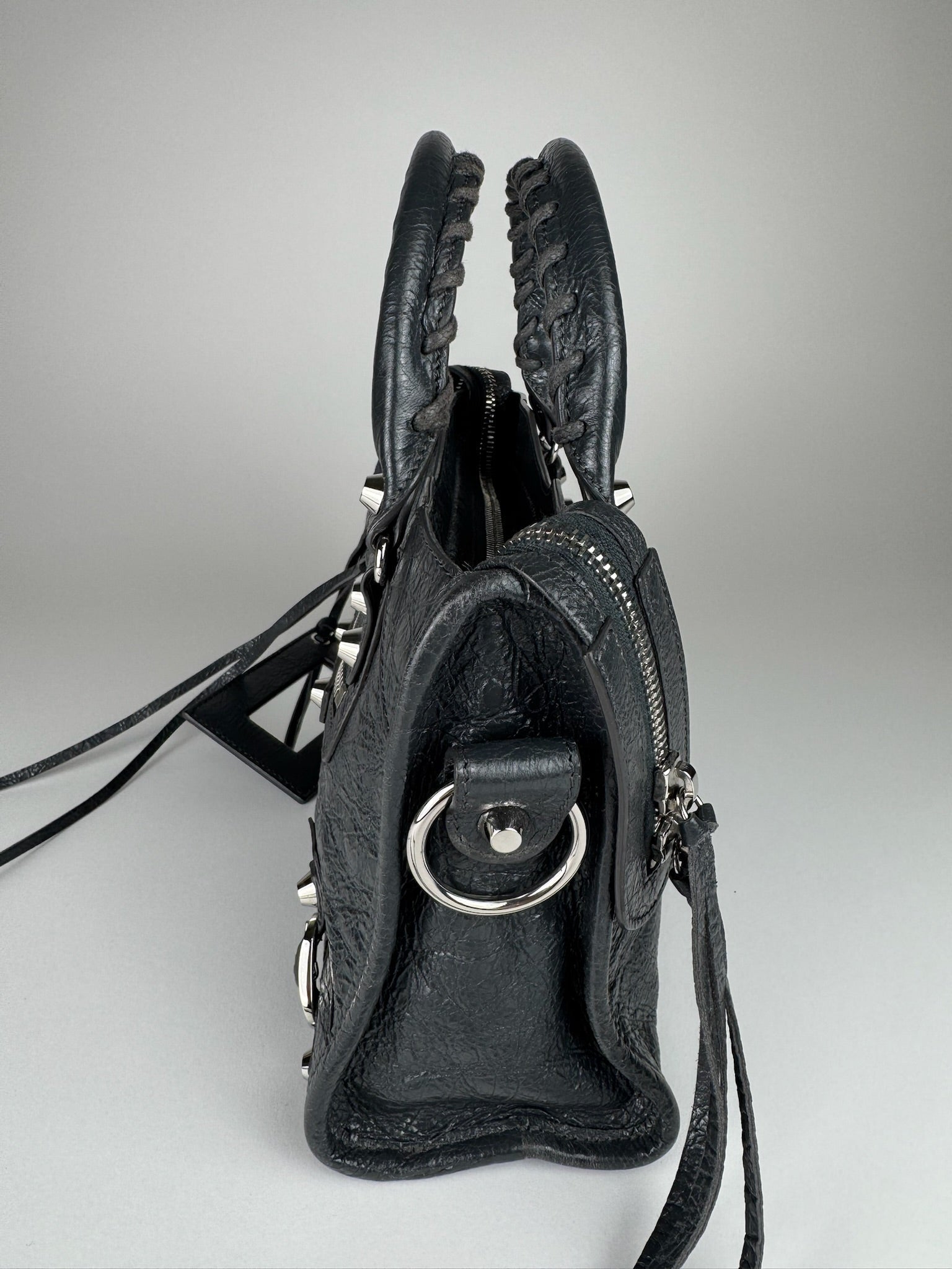 Balenciaga Mini City - respace.studio