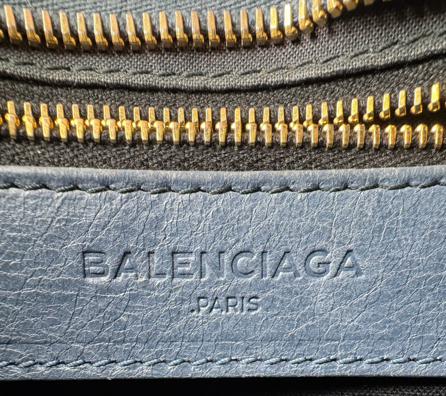 Balenciaga Mini City - respace.studio