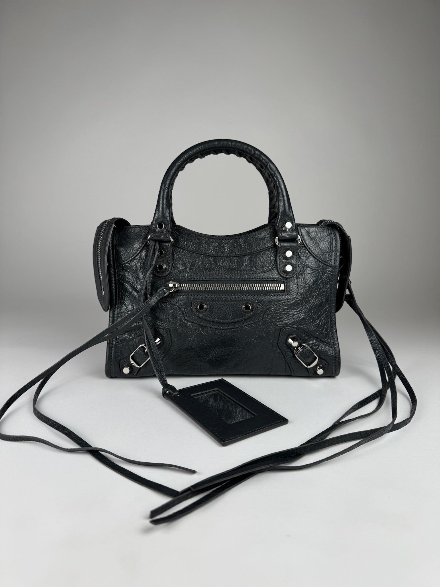Balenciaga Mini City - respace.studio