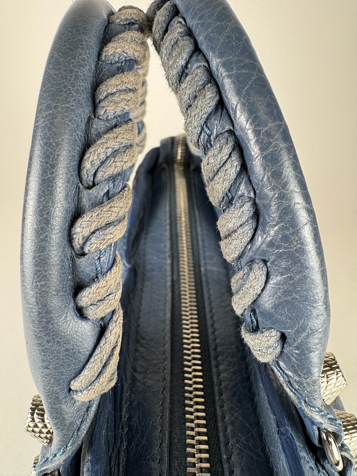 Balenciaga Mini City - respace.studio
