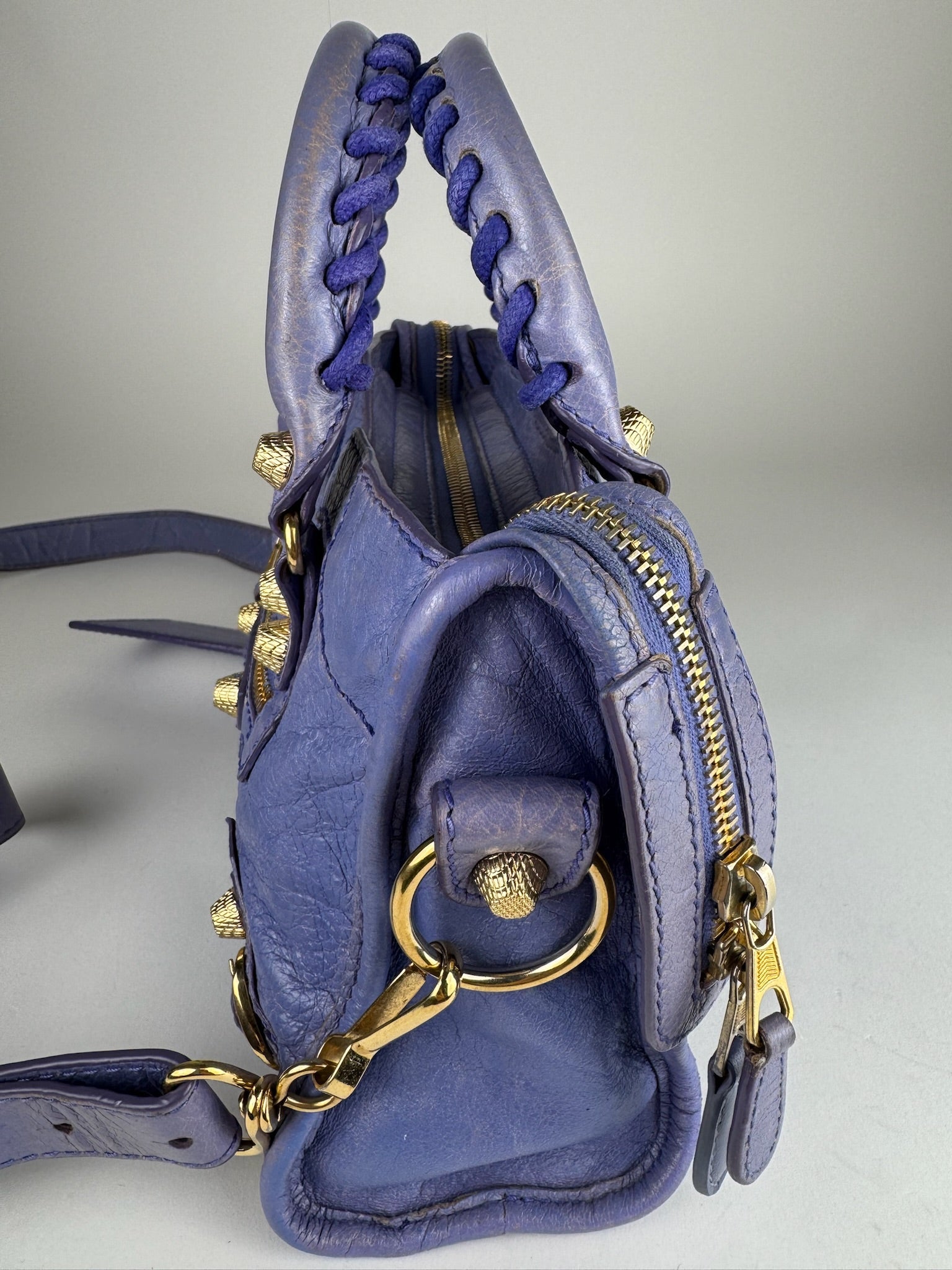 Balenciaga Mini City - respace.studio