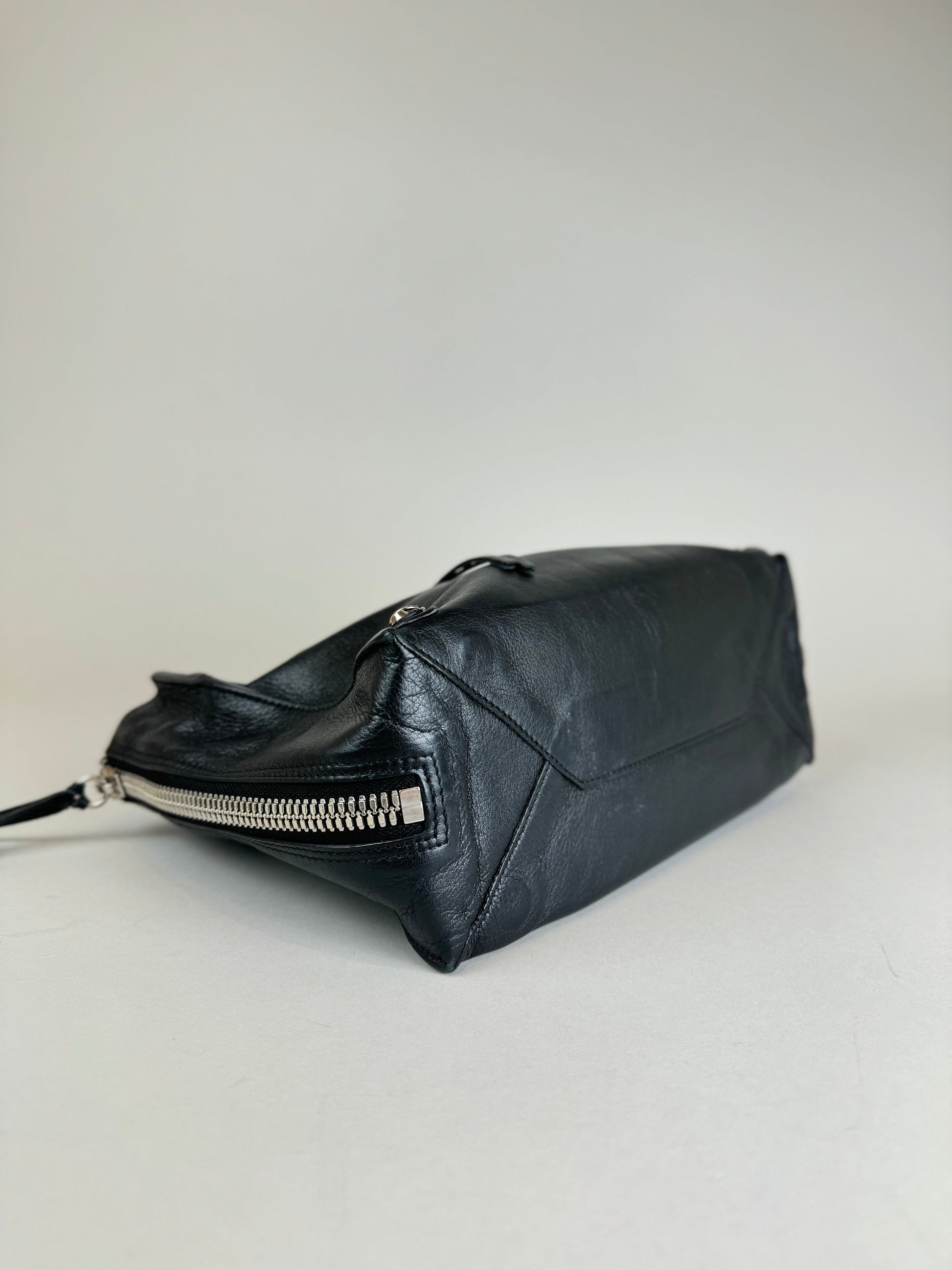 Balenciaga Papier A6 - respace.studio