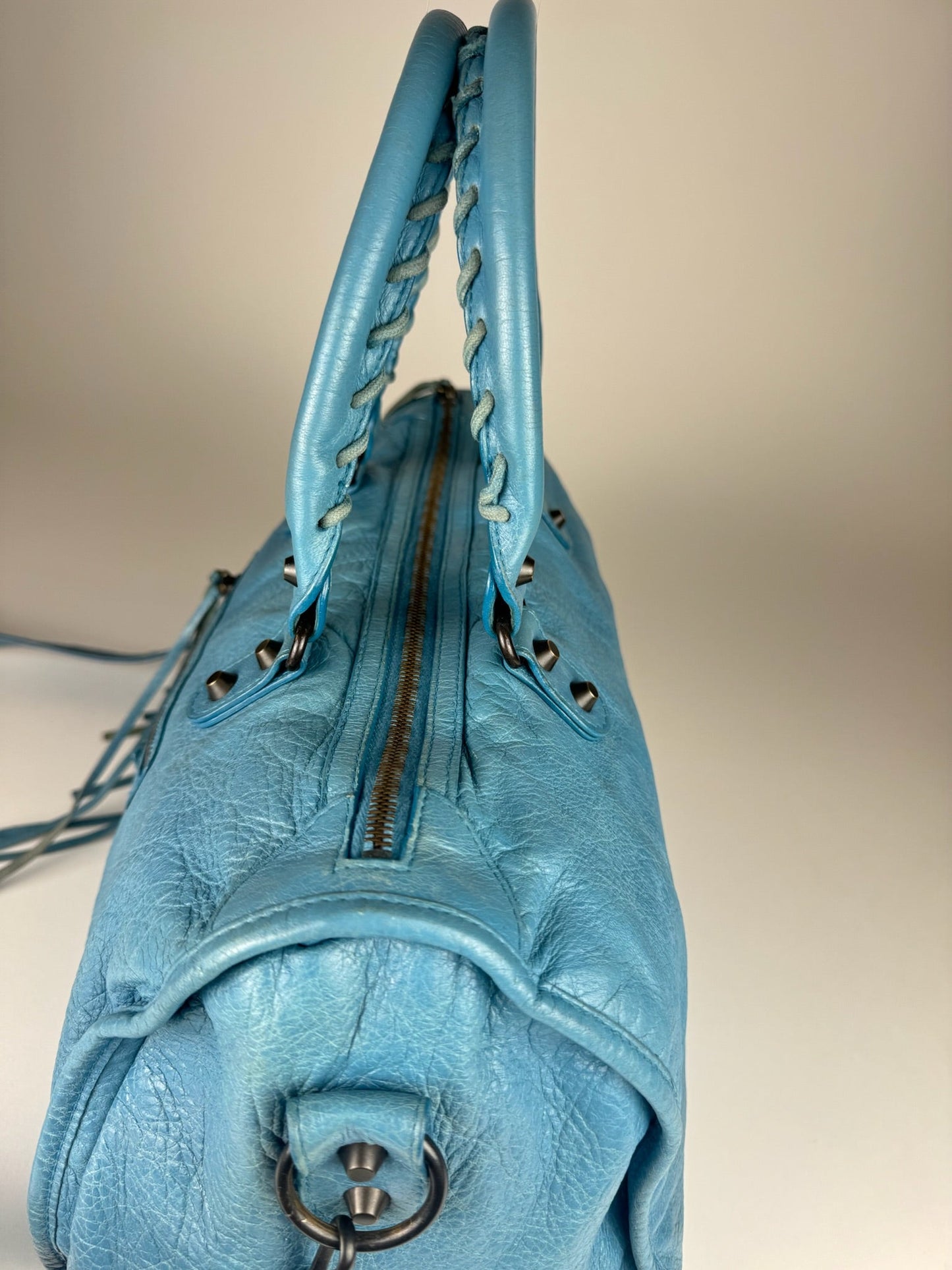 Balenciaga Part time City - respace.studio