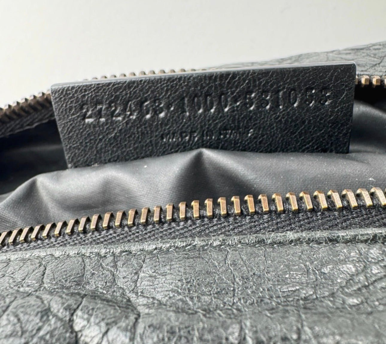 Balenciaga Pouch - respace.studio