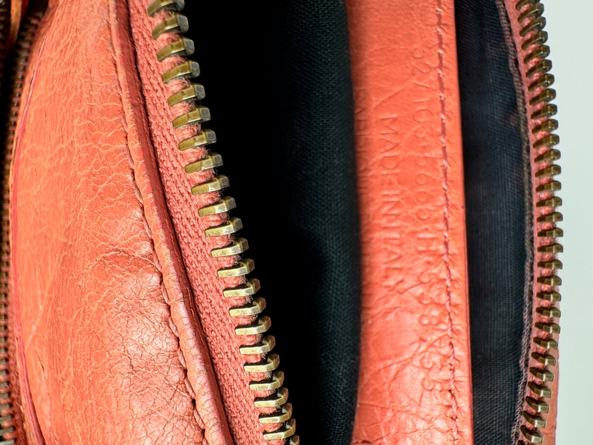 Balenciaga Twiggy Small - respace.studio