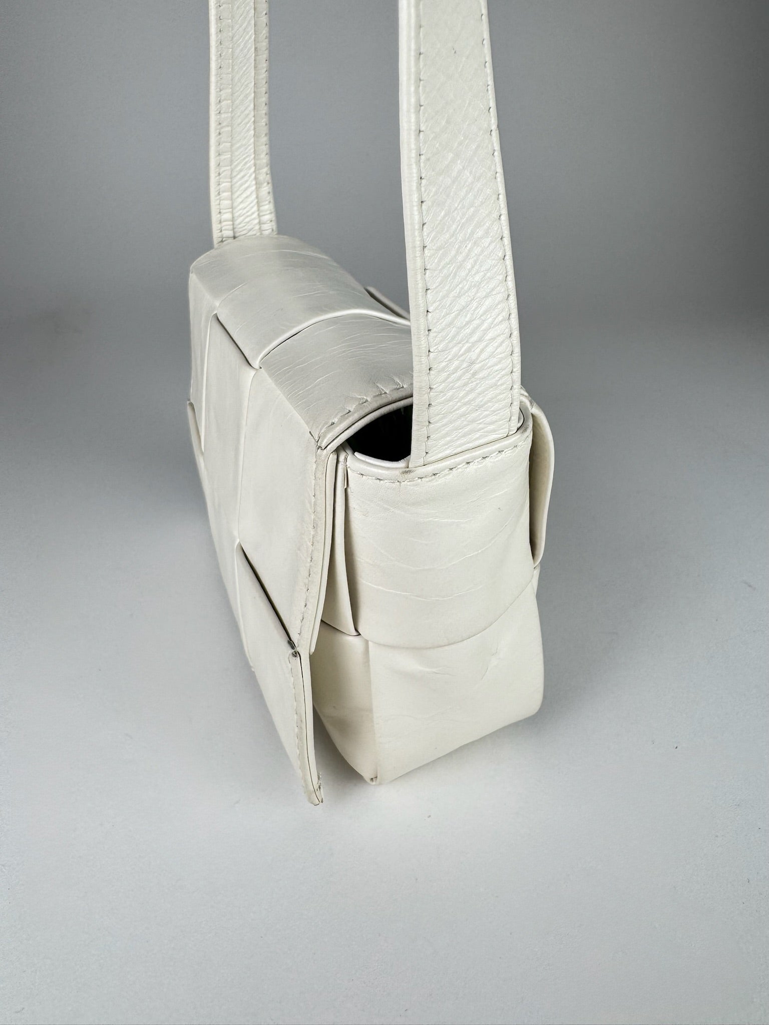 Bottega Veneta Candy Mini Cassette - respace.studio
