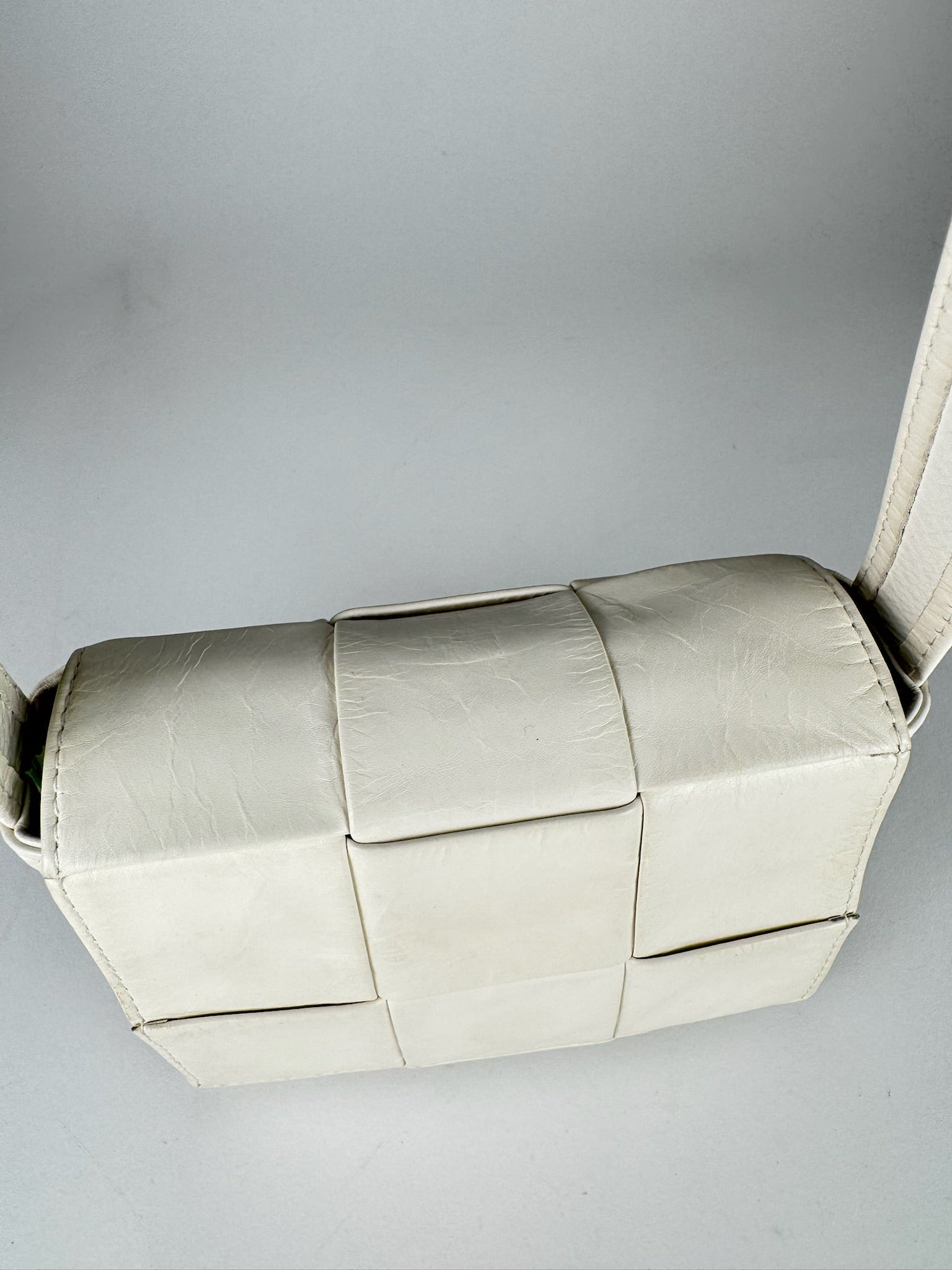 Bottega Veneta Candy Mini Cassette - respace.studio