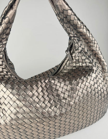Bottega Veneta Hobo - respace.studio