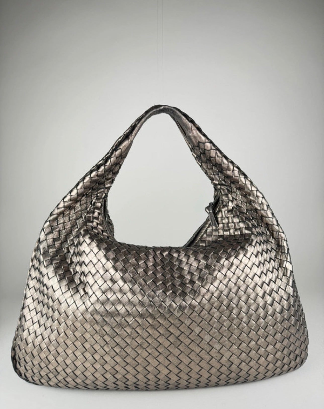 Bottega Veneta Hobo - respace.studio
