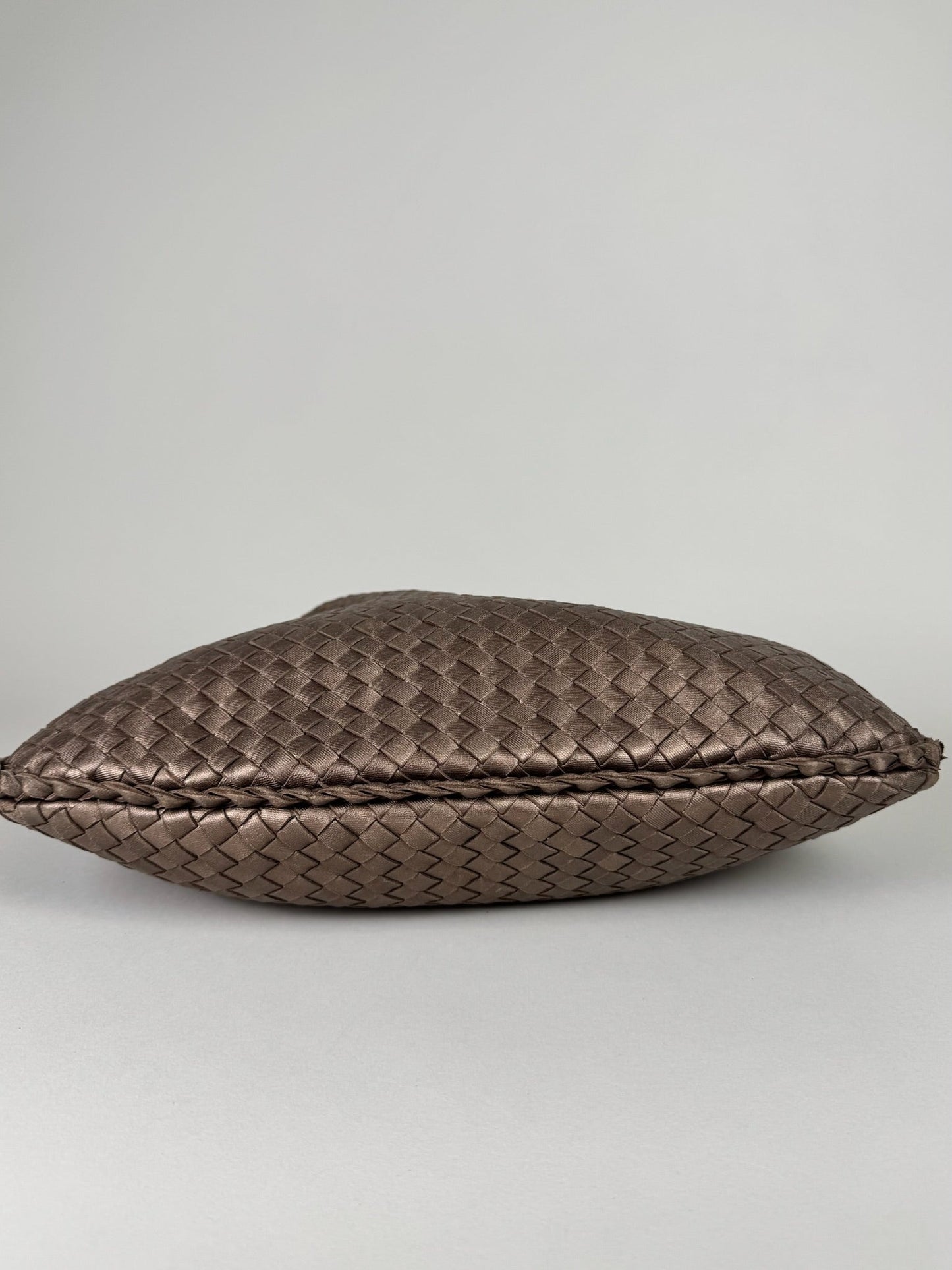 Bottega Veneta Hobo - respace.studio