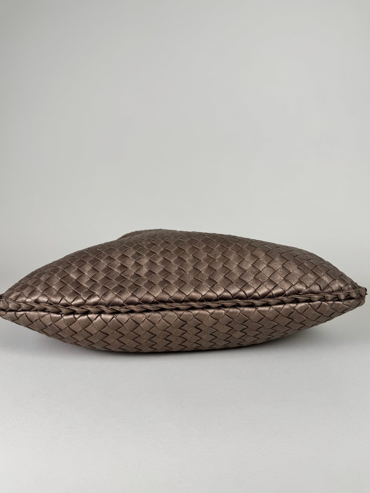 Bottega Veneta Hobo - respace.studio