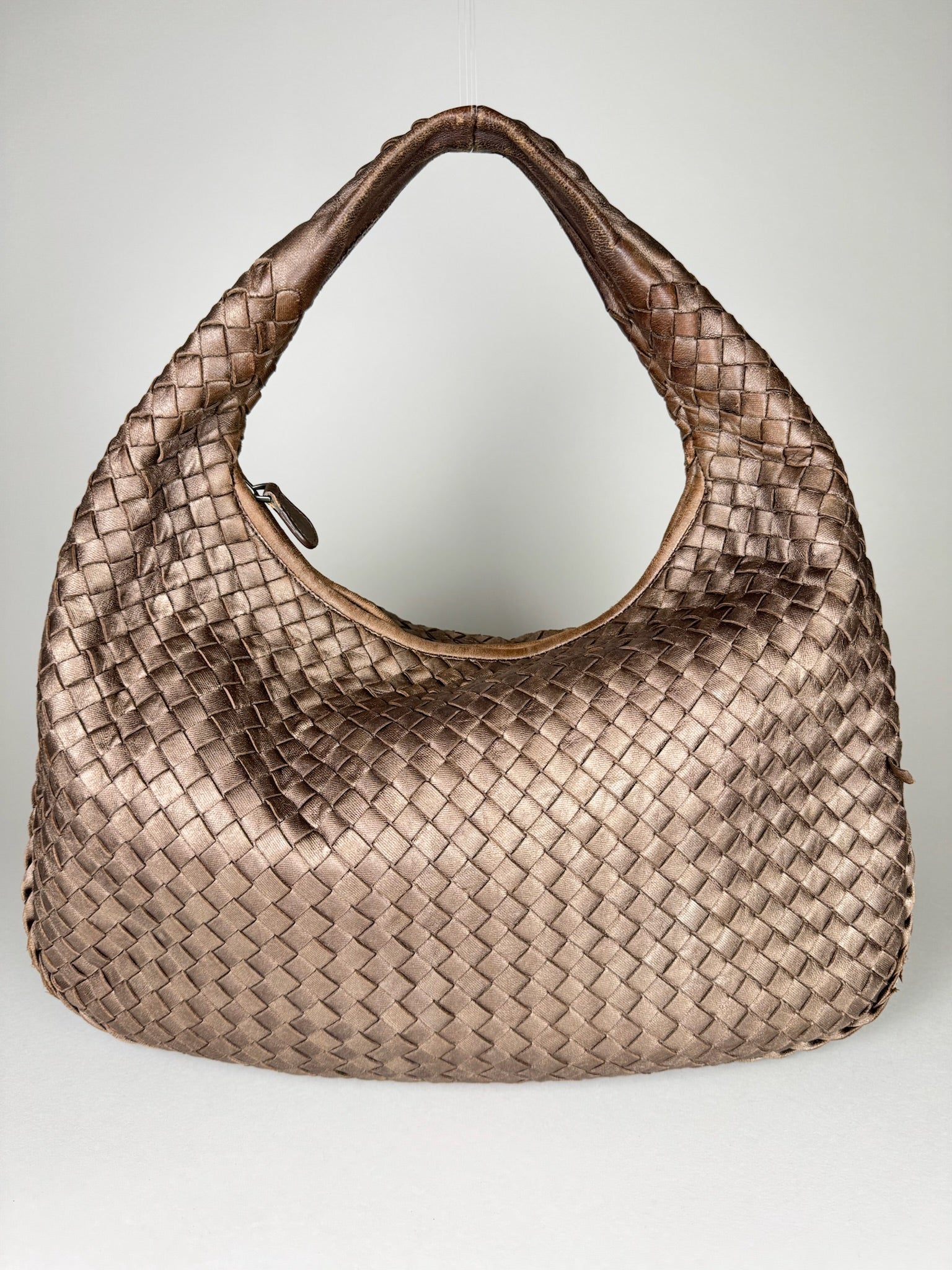 Bottega Veneta Hobo - respace.studio