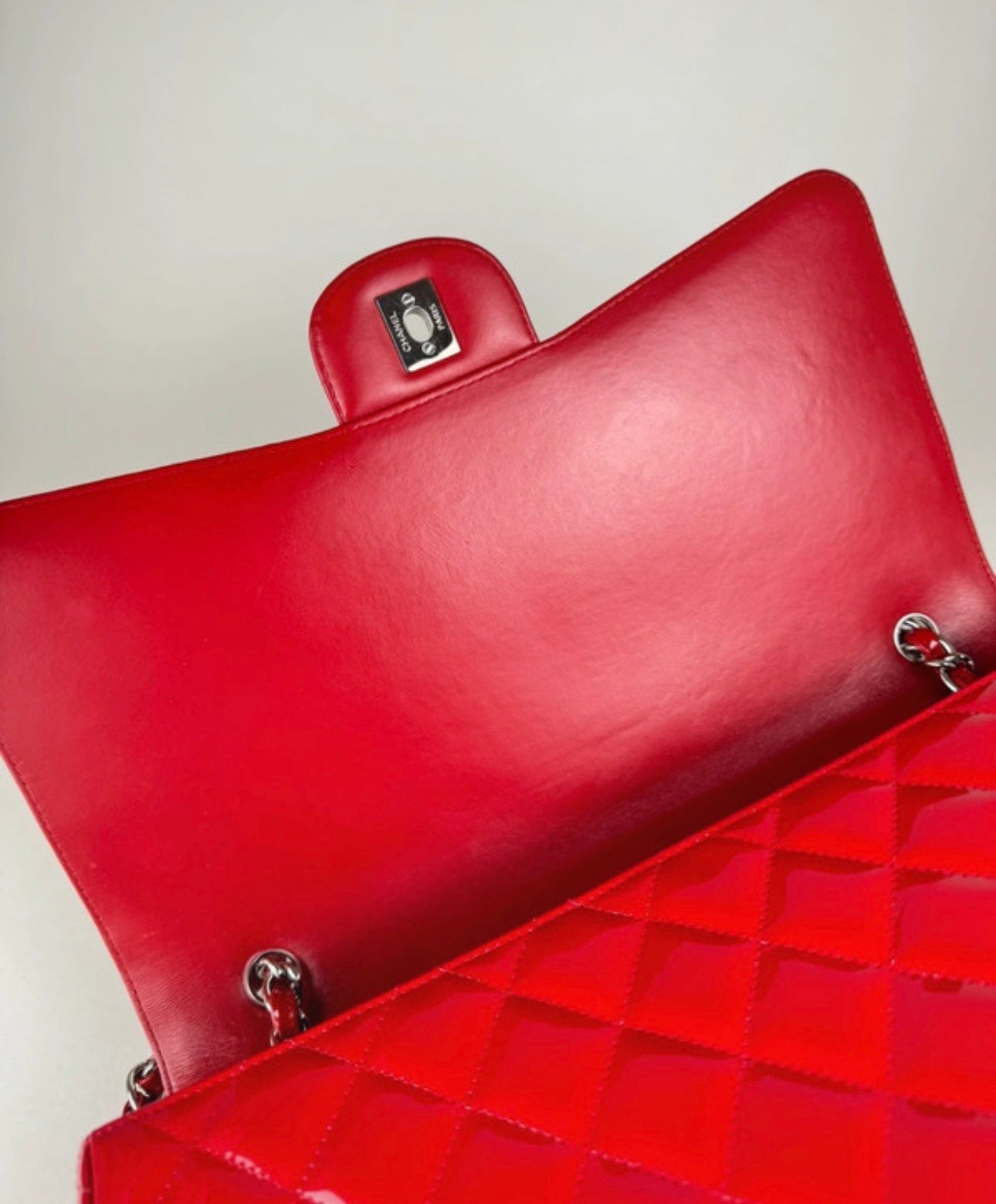 Chanel Jumbo Single Flap - respace.studio